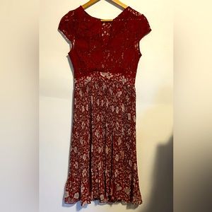 Anthropologie Plenty by Tracy Reese Lace Pleated Midi Dress EUC Women’s Sz 4
